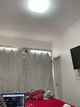 Patriciamoura69 online show from December 14, 2024, 5:03 pm