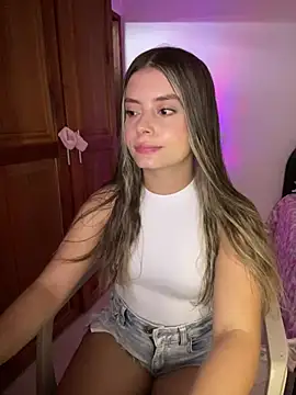 Miss valeriaa online show from March 8, 2025, 3:02 pm