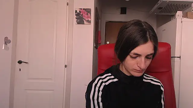 simyhvn online show from March 26, 2026, 6:55 am