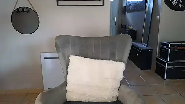 Sacha-xx online show from September 26, 2025, 11:50 am