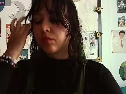 soynanabela28 online show from March 1, 2025, 4:11 pm