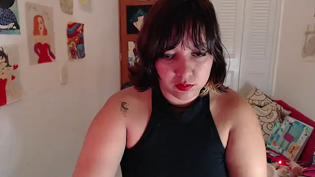 soynanabela28 online show from November 28, 2025, 10:54 pm