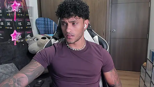 Alessandro Vanni online show from November 4, 2025, 12:42 pm