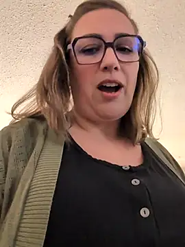 Canadian BBW online show from October 14, 2025, 6:52 pm