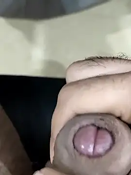 rockkyy9 online show from March 7, 2026, 2:44 pm