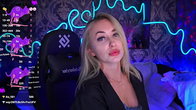 GraceCandy online show from February 8, 2025, 1:00 am