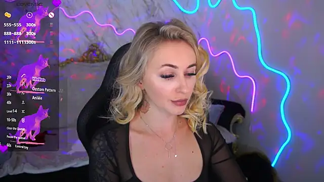 GraceCandy online show from February 8, 2025, 10:19 pm