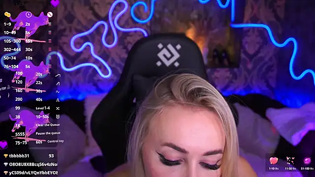 GraceCandy online show from February 6, 2025, 12:33 am