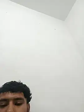 R3Y S3X online show from March 4, 2026, 3:14 am