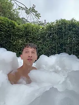 Thiago jones online show from March 16, 2025, 3:50 pm