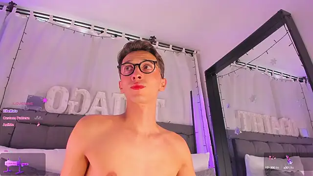 Thiago jones online show from February 18, 2025, 8:14 pm