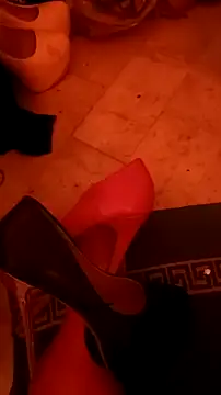 Snapshot of Misspadrona88 chatting on November 19, 2025, 1:05 am Misspadrona88 online show from November 19, 2025, 1:05 am