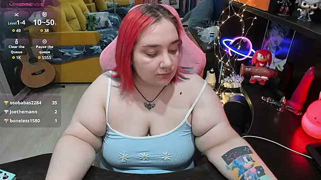 Softie Sofy online show from March 13, 2025, 7:42 am