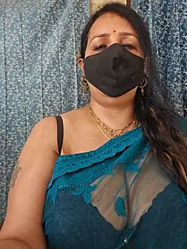 cute-tanvi online show from March 19, 2025, 3:09 am