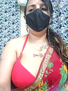 cute-tanvi online show from October 9, 2025, 12:44 am