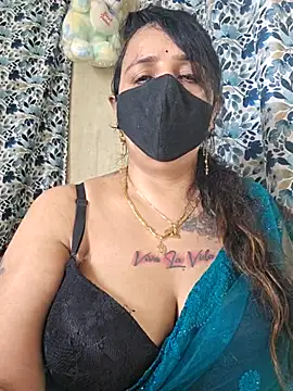 cute-tanvi online show from October 1, 2025, 5:23 am