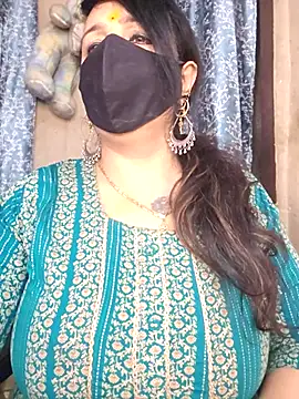 Snapshot of cute-tanvi chatting on April 21, 2026, 12:45 am cute-tanvi online show from April 21, 2026, 12:45 am
