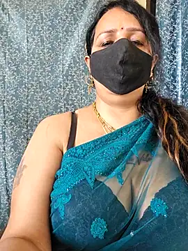 cute-tanvi online show from March 17, 2025, 7:35 am