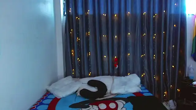 Kenisha Sweet online show from March 20, 2026, 4:08 pm