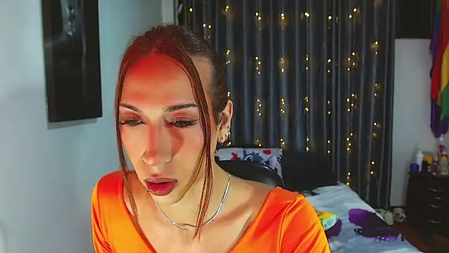 Kenisha Sweet online show from April 9, 2026, 11:33 pm