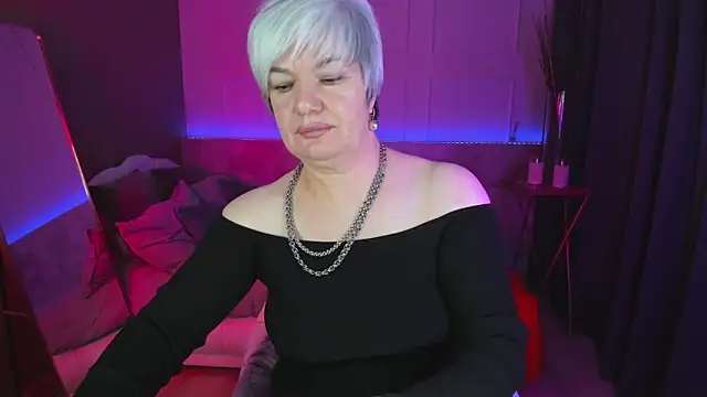 CarmenSoft online show from February 27, 2025, 3:08 am