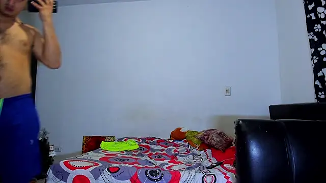 Snapshot of ares_sexxx chatting on December 16, 2025, 8:57 pm ares sexxx online show from December 16, 2025, 8:57 pm