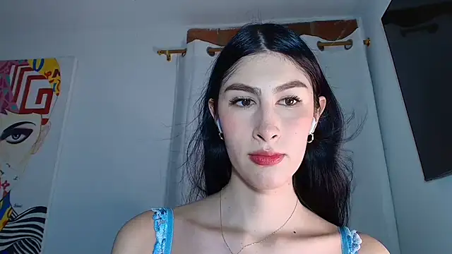 valeria gonzales  online show from July 18, 2026, 1:58 am