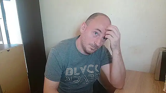 Johan   Barker online show from February 27, 2026, 11:43 am