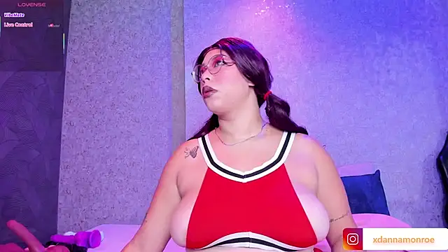 DanniaMonroee online show from October 9, 2025, 11:33 am