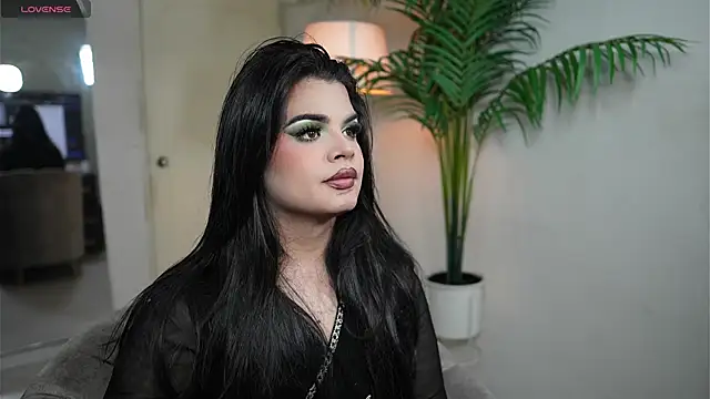 artechloe online show from September 11, 2025, 11:05 pm