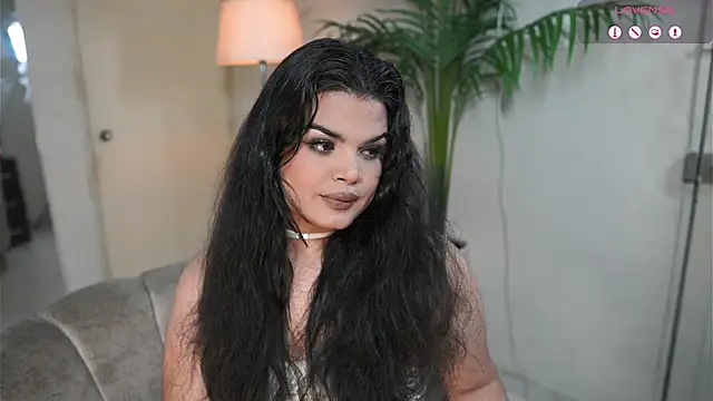 artechloe online show from September 24, 2025, 9:54 pm