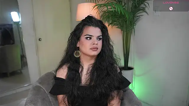 artechloe online show from October 5, 2025, 11:28 pm