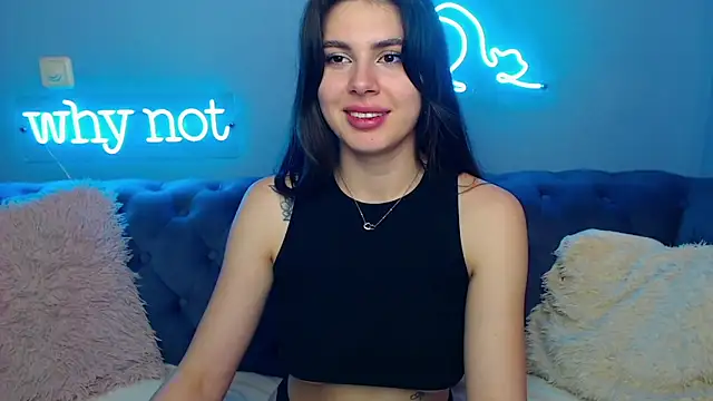 ViollinaLove online show from March 21, 2025, 11:55 am