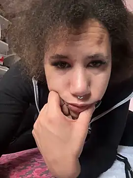 Snapshot of AaliyahHarris chatting on January 30, 2025, 8:11 am AaliyahHarris online show from January 30, 2025, 8:11 am