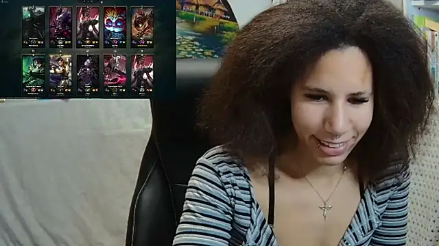 Snapshot of AaliyahHarris chatting on January 28, 2025, 5:14 pm AaliyahHarris online show from January 28, 2025, 5:14 pm