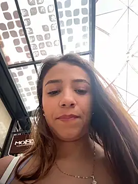 Snapshot of Hall_16 chatting on October 9, 2025, 8:42 pm Hall 16 online show from October 9, 2025, 8:42 pm