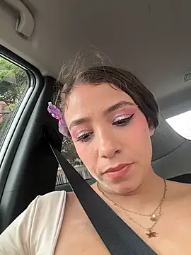 Snapshot of Hall_16 chatting on February 14, 2026, 9:48 pm Hall 16 online show from February 14, 2026, 9:48 pm