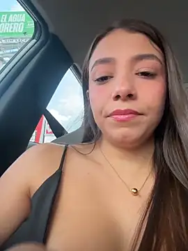 Snapshot of Hall_16 chatting on December 16, 2025, 8:24 pm Hall 16 online show from December 16, 2025, 8:24 pm