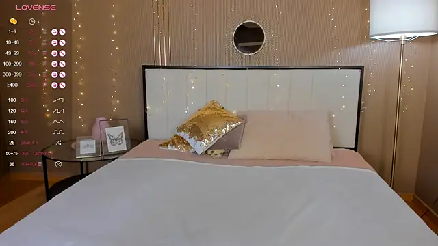 bellatip online show from October 12, 2025, 12:45 am