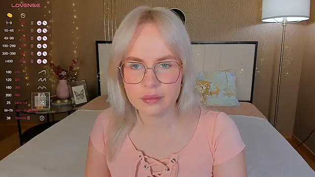 bellatip online show from December 1, 2025, 12:44 am