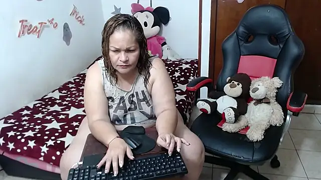 Britney-22 online show from October 11, 2025, 10:44 pm