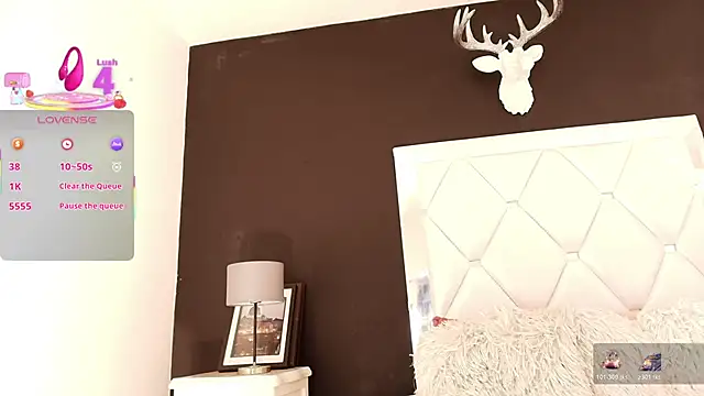 Sensual Crazy online show from November 11, 2025, 8:25 pm