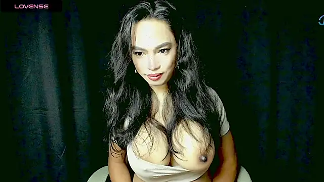 Snapshot of XXsexylongcockXX chatting on June 9, 2026, 11:28 pm XXsexylongcockXX online show from June 9, 2026, 11:28 pm