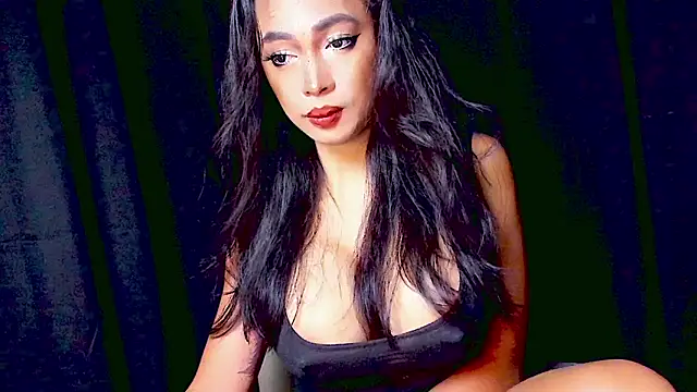 Snapshot of XXsexylongcockXX chatting on May 19, 2026, 9:33 pm XXsexylongcockXX online show from May 19, 2026, 9:33 pm