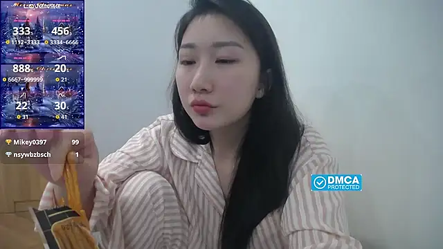 Asiagirll online show from November 14, 2025, 3:59 pm