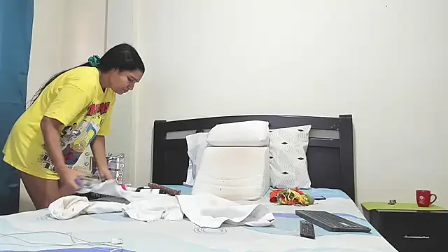 mara2020 69 online show from September 10, 2025, 2:27 pm