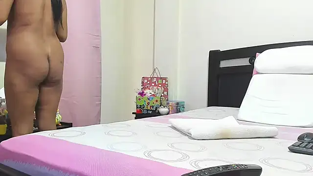 mara2020 69 online show from February 18, 2026, 12:34 pm