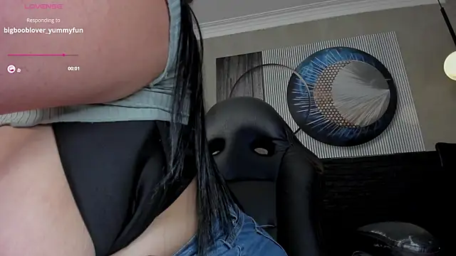 Snapshot of octavia_rouse chatting on February 22, 2025, 7:47 pm octavia rouse online show from February 22, 2025, 7:47 pm