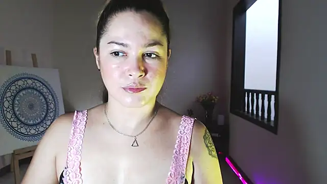 Snapshot of solamatista11 chatting on February 26, 2025, 10:58 pm solamatista11 online show from February 26, 2025, 10:58 pm