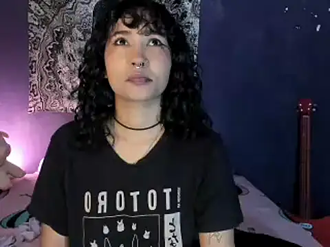 Mary Rosse1 online show from December 5, 2024, 9:44 am